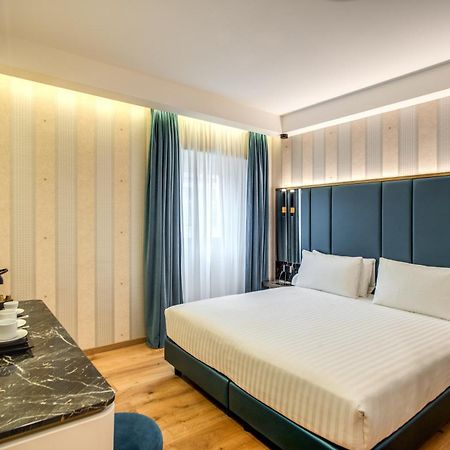 Cc Palace Hotel โรม ภายนอก รูปภาพ